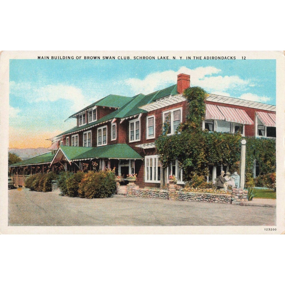 Vintage Brown Swan Club Schroon Lake NY Adirondacks Linen Postcard 123200 - Picture 1 of 2